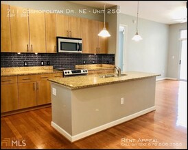 711 Cosmopolitan Dr NE-Unit -Unit 250 in Atlanta, GA - Building Photo - Building Photo