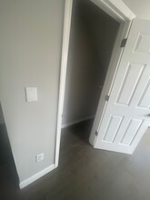 905 S 16th St, Unit 2 in Newark, NJ - Foto de edificio - Building Photo
