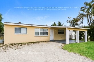 2150 Bonnie Dr in West Palm Beach, FL - Foto de edificio - Building Photo