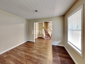 230 Hunters Chase in Mcdonough, GA - Foto de edificio - Building Photo
