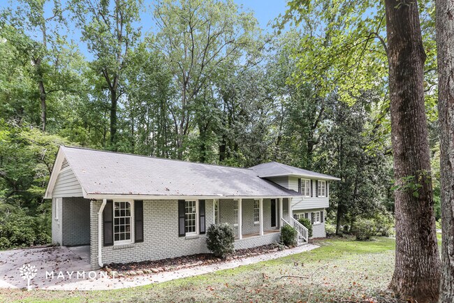 2644 Club Valley Dr NE in Marietta, GA - Building Photo - Building Photo