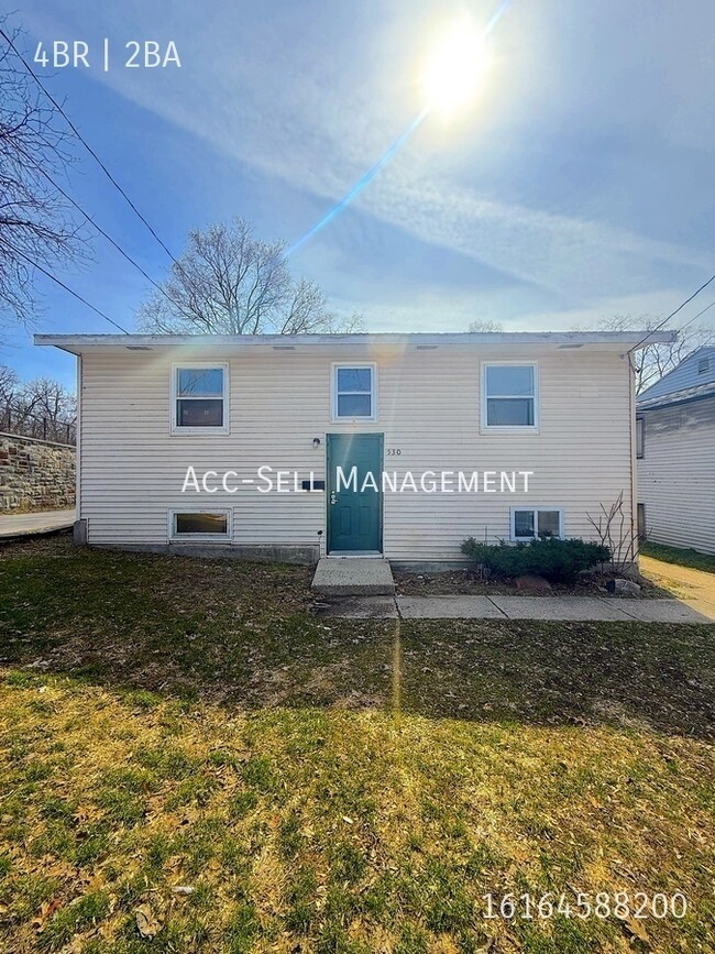 property at 530 Hall St SE