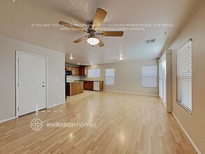 7329 Halsey Ct in Las Vegas, NV - Foto de edificio - Building Photo