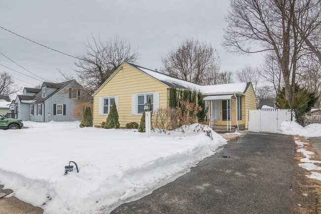 property at 72 Garland St