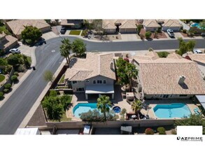 14609 S 24th Way in Phoenix, AZ - Building Photo - Building Photo