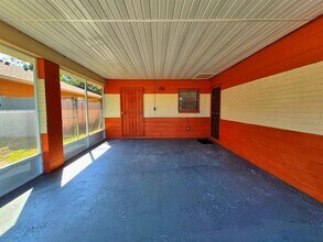 2413 E 38th Ave in Tampa, FL - Building Photo - Building Photo