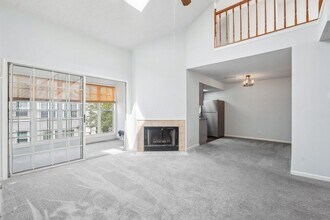 12108 Green Leaf Ct in Fairfax, VA - Building Photo - Building Photo