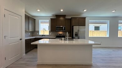 4144 Gold Beam Wy in Roseville, CA - Building Photo - Building Photo