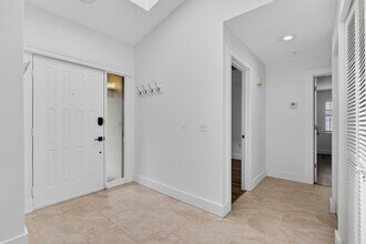 13085 Belhaven Ct in Wellington, FL - Building Photo - Building Photo