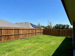 2807 Jasmine Dr in Sherman, TX - Building Photo - Building Photo