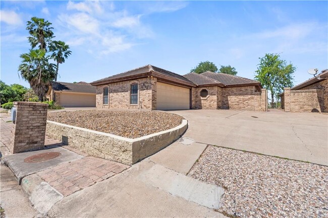 814 Rio Grande Dr in Mission, TX - Building Photo - Building Photo