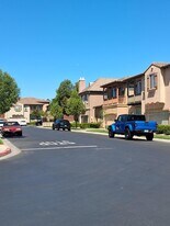 9204 S Nobel Way in Inglewood, CA - Building Photo