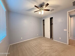 943 W Danish Red Trail in San Tan Valley, AZ - Foto de edificio - Building Photo