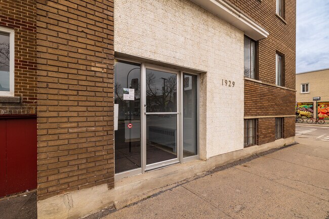 1929 Bélanger St in Montréal, QC - Building Photo - Building Photo