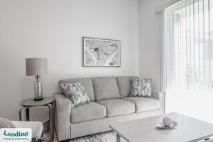 515 Corso Ln in Davenport, FL - Building Photo