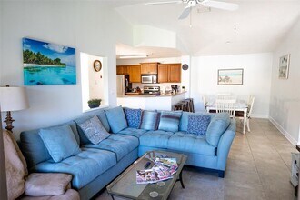4065 Crockers Lake Blvd in Sarasota, FL - Building Photo - Building Photo