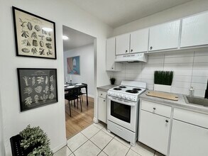 2175 Chapdelaine Av in Québec, QC - Building Photo - Building Photo