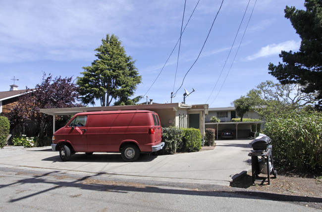 456-470 Oak St in Monterey, CA - Foto de edificio - Building Photo