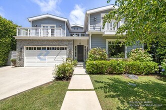 1147 Centinela Ave in Santa Monica, CA - Building Photo - Building Photo