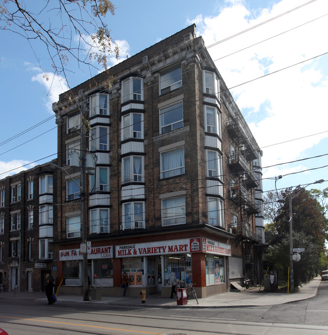 1485-1487 Queen St W in Toronto, ON - Building Photo - Primary Photo