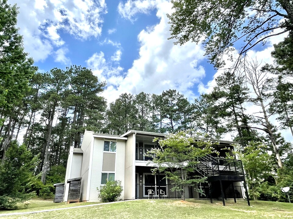 Decker Place Apartments in Marshall, TX - Building Photo