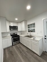 13842 Jackson St in Garden Grove, CA - Building Photo - Building Photo