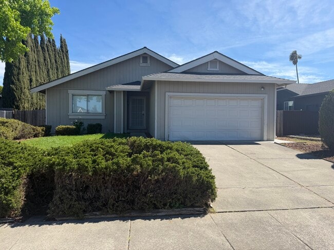 property at 807 Emperor Dr