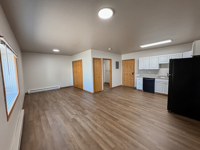 property at 117 Main St W