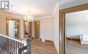 10449 Islington Ave in Vaughan, ON - Building Photo - Building Photo