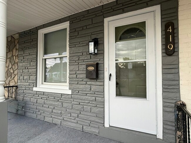 419 E Frankford St in Bethlehem, PA - Building Photo - Building Photo