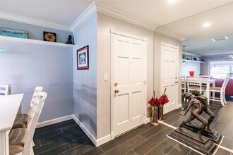 6053 E Peppertree Way in Sarasota, FL - Building Photo - Building Photo