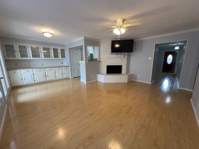 property at 2972 Gessner Rd