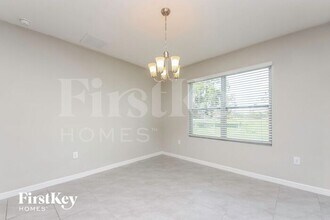 1673 Bay Breeze Dr in St. Cloud, FL - Building Photo - Building Photo