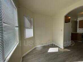 8132 E Lakeshore Dr in Prescott Valley, AZ - Building Photo - Building Photo