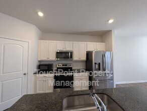 3340 Blf Hl Ln in Charlotte, NC - Building Photo - Building Photo