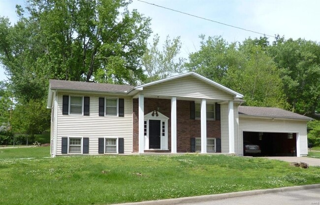 property at 1202 Wayne St