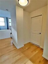 20 West St in New York, NY - Building Photo