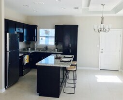 3108 Javalina Ave in Edinburg, TX - Building Photo