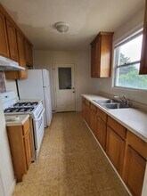578 Civic Center St in Richmond, CA - Building Photo - Building Photo