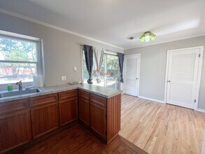 3730 Forest Glen Dr in Pensacola, FL - Building Photo - Building Photo