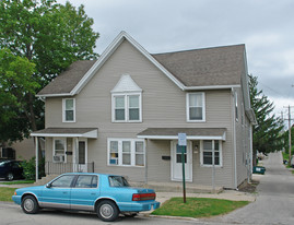 713-715 Cedar St Apartamentos