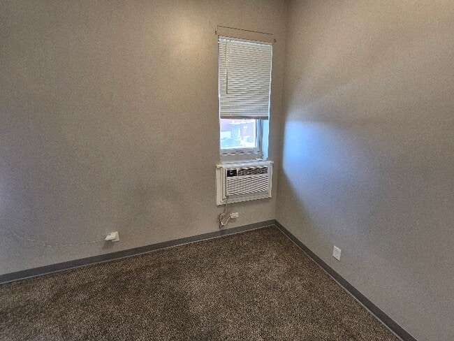 301 N Riverfront Dr in Mankato, MN - Foto de edificio - Building Photo