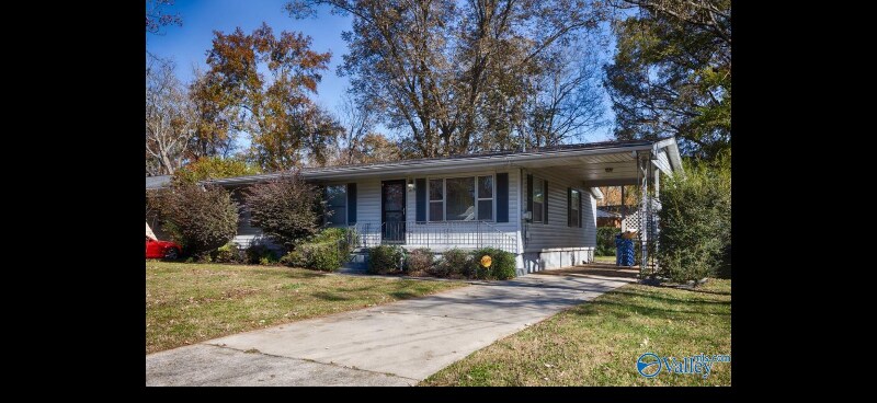 410 Warner St NW in Huntsville, AL - Foto de edificio