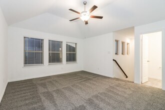 14002 Oakdale Falls Ln in Arcola, TX - Building Photo - Building Photo