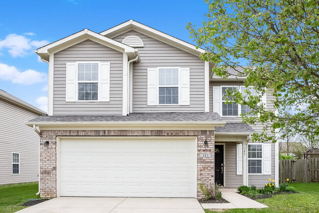 property at 143 Longleaf Ln