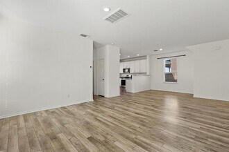 917 Duskywing Wy in Georgetown, TX - Building Photo - Building Photo