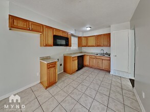 6575 Ridgewood Rd in Horn Lake, MS - Building Photo - Building Photo
