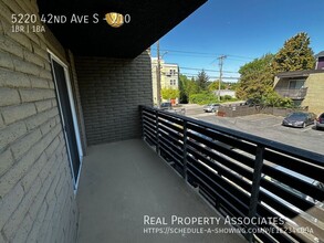 5220 42nd Ave S in Seattle, WA - Building Photo - Building Photo