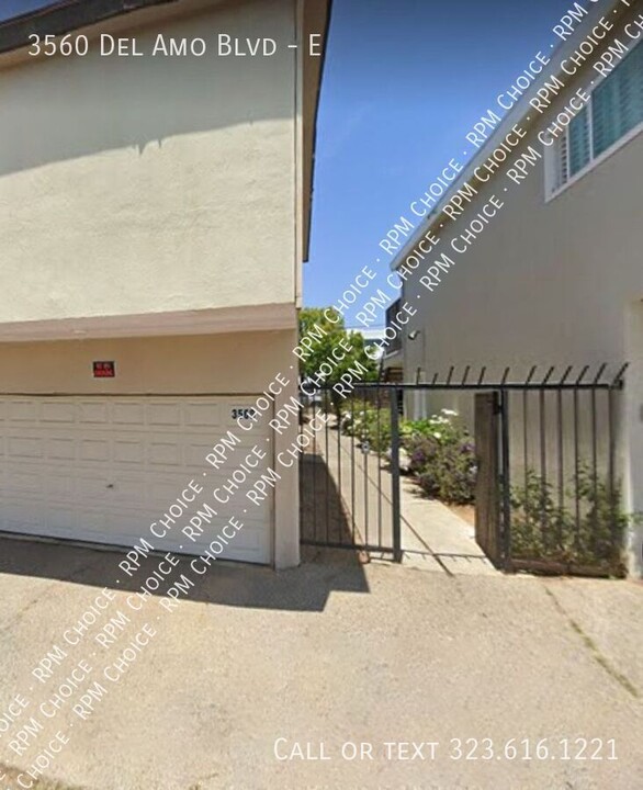 3560 Del Amo Blvd in Torrance, CA - Building Photo