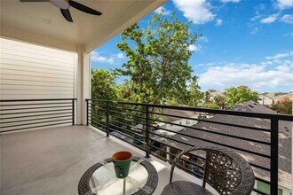 1805 Emir St in Houston, TX - Building Photo - Building Photo